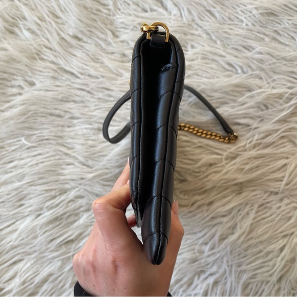 Tory Burch Black Lambskin Leather Convertible Kira Chevron Clutch Logo Bag EUC - Picture 7 of 12